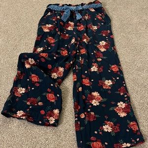 Mario’s Jane girls floral pants - size 8
